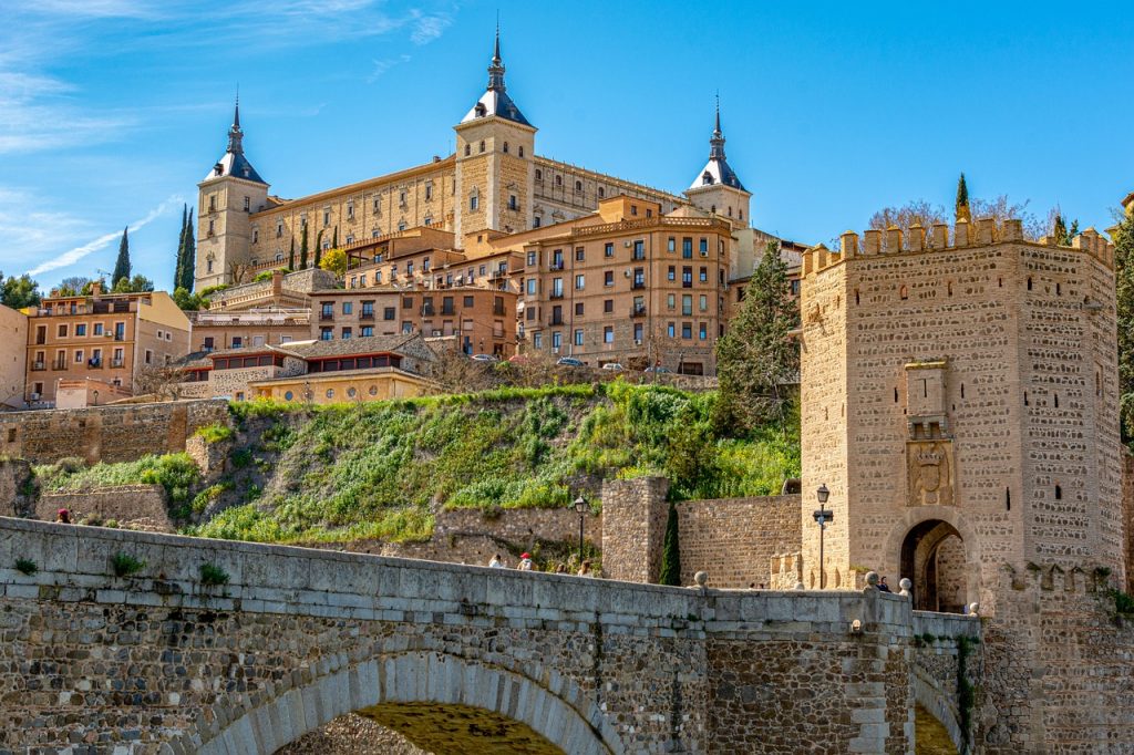 historia del Alcázar de Toledo